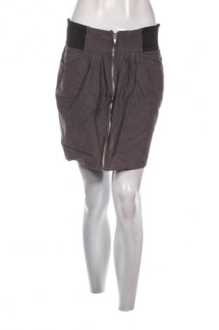 Пола Znk, Размер M, Цвят Сив, Цена 2,04 €