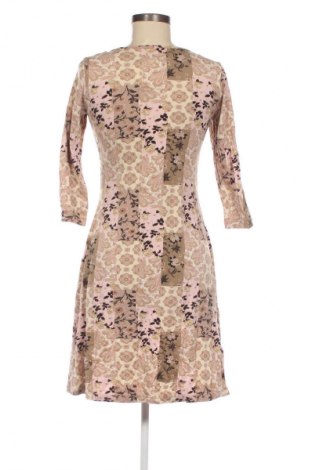 Ruha 4You, Méret M, Szín Sokszínű, Ár 5 800 Ft