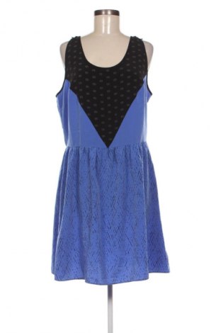 Ruha Attention, Méret XL, Szín Sokszínű, Ár 2 229 Ft