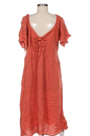 Kleid BloomChic, Größe XL, Farbe Beige, Preis 35,99 €