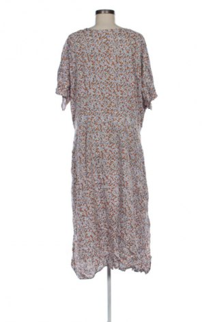 Ruha Capture, Méret XXL, Szín Sokszínű, Ár 10 599 Ft