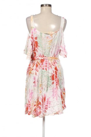 Рокля City Chic, Размер M, Цвят Многоцветен, Цена 4,09 €