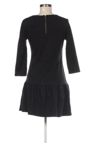 Ruha Clockhouse, Méret M, Szín Fekete, Ár 799 Ft