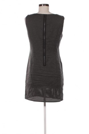 Ruha Comma,, Méret S, Szín Szürke, Ár 5 779 Ft