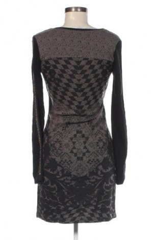 Kleid Cream, Größe S, Farbe Mehrfarbig, Preis 2,99 €