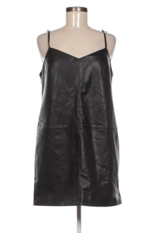 Рокля Edited, Размер M, Цвят Черен, Цена 19,94 €