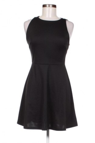 Sukienka Fb Sister, Rozmiar M, Kolor Czarny, Cena 22,70 zł