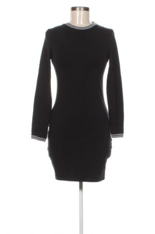 Ruha Fb Sister, Méret M, Szín Fekete, Ár 729 Ft