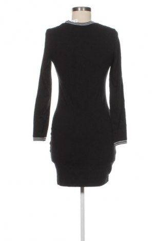 Ruha Fb Sister, Méret M, Szín Fekete, Ár 729 Ft