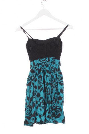 Ruha Fishbone, Méret S, Szín Sokszínű, Ár 1 189 Ft