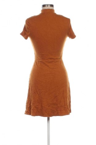 Ruha Forever 21, Méret M, Szín Narancssárga
, Ár 1 589 Ft