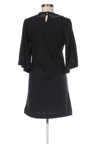 Ruha French Connection, Méret M, Szín Fekete, Ár 2 089 Ft