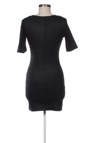 Ruha Gina Tricot, Méret M, Szín Fekete, Ár 3 256 Ft