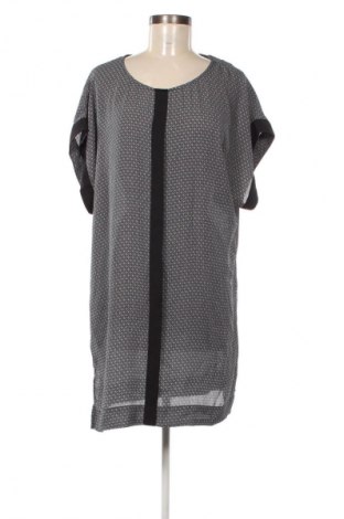 Šaty  H&M, Velikost M, Barva Vícebarevné, Cena  119,00 Kč