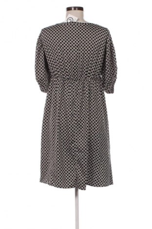 Šaty  H&M, Velikost M, Barva Vícebarevné, Cena  129,00 Kč