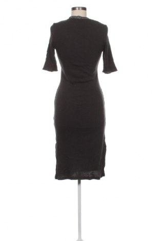 Šaty  H&M, Velikost M, Barva Šedá, Cena  139,00 Kč