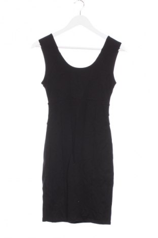 Ruha Jane Norman, Méret M, Szín Fekete, Ár 2 669 Ft