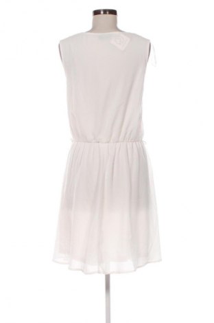 Ruha Janina, Méret M, Szín Fehér, Ár 1 449 Ft