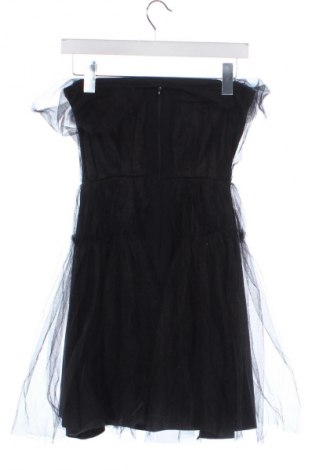 Ruha Jordannis, Méret S, Szín Fekete, Ár 689 Ft