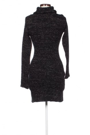 Рокля Made In Italy, Размер M, Цвят Многоцветен, Цена 4,09 €