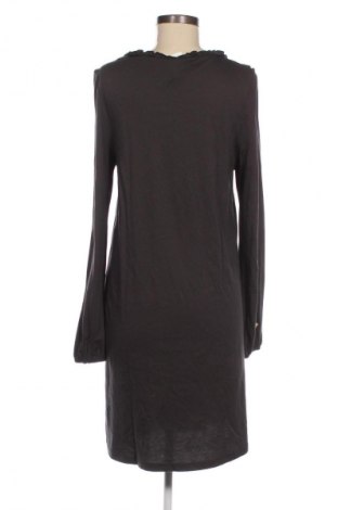 Ruha Me&i, Méret M, Szín Szürke, Ár 3 398 Ft