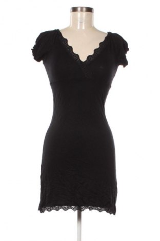 Ruha Melrose, Méret XS, Szín Fekete, Ár 1 719 Ft