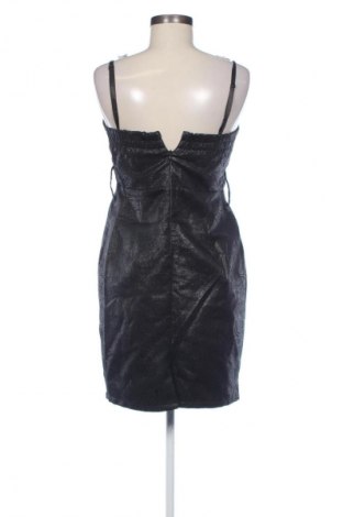 Sukienka ONLY, Rozmiar M, Kolor Czarny, Cena 26,21 zł