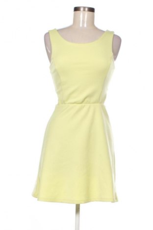 Ruha Pull&Bear, Méret S, Szín Sárga, Ár 4 012 Ft