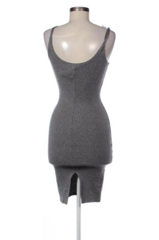 Ruha Pull&Bear, Méret S, Szín Szürke, Ár 1 809 Ft