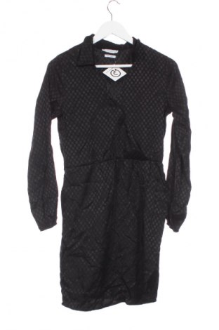 Ruha Reserved, Méret S, Szín Fekete, Ár 729 Ft