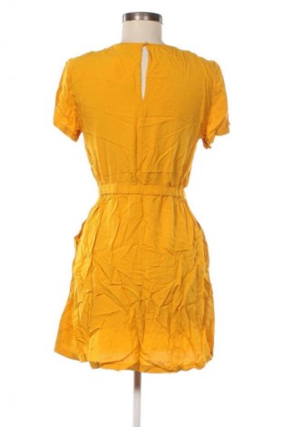 Ruha Review, Méret S, Szín Narancssárga
, Ár 2 989 Ft