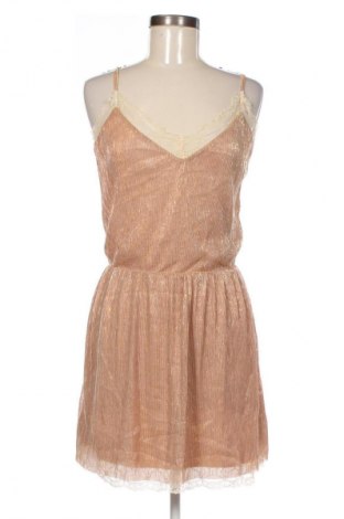 Ruha Review, Méret S, Szín Arany
, Ár 2 029 Ft