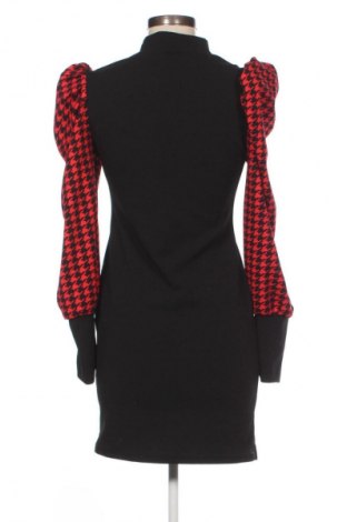 Šaty  SHEIN, Velikost M, Barva Vícebarevné, Cena  69,00 Kč