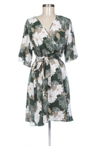 Šaty  SHEIN, Velikost M, Barva Vícebarevné, Cena  319,00 Kč