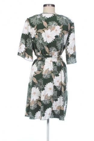 Šaty  SHEIN, Velikost M, Barva Vícebarevné, Cena  319,00 Kč