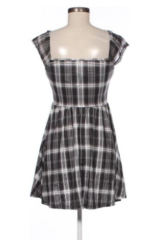 Ruha SHEIN, Méret M, Szín Sokszínű, Ár 1 809 Ft