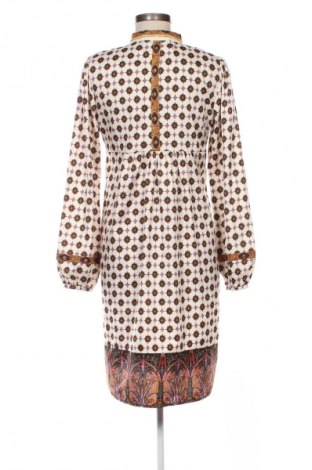 Kleid Saint Tropez, Größe M, Farbe Mehrfarbig, Preis 5,99 €