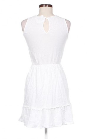 Ruha Stradivarius, Méret S, Szín Fehér, Ár 10 049 Ft