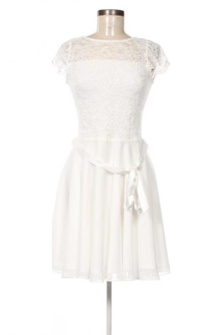 Рокля Swing, Размер M, Цвят Бял, Цена 55,21 €