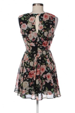 Ruha TFNC London, Méret M, Szín Sokszínű, Ár 3 046 Ft