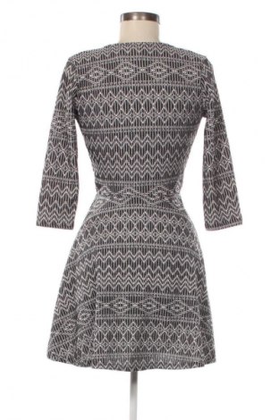 Рокля Tally Weijl, Размер S, Цвят Многоцветен, Цена 2,55 €