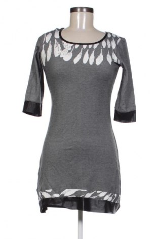 Φόρεμα Unbranded, Μέγεθος S, Χρώμα Πολύχρωμο, Τιμή 2,99 €