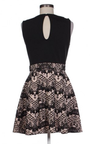 Sukienka Unbranded, Rozmiar M, Kolor Kolorowy, Cena 31,03 zł