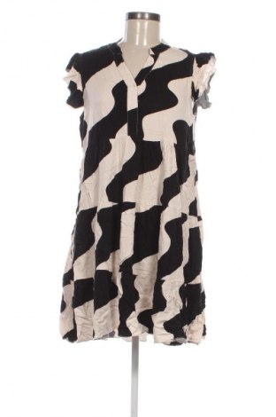 Ruha Unbranded, Méret M, Szín Sokszínű, Ár 2 559 Ft