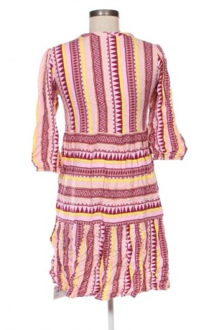 Ruha Unbranded, Méret M, Szín Sokszínű, Ár 729 Ft