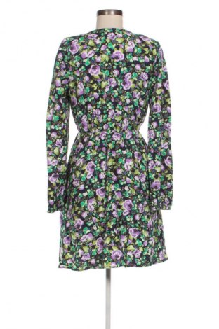 Ruha VILA, Méret M, Szín Sokszínű, Ár 6 334 Ft