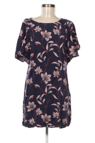 Ruha VILA, Méret M, Szín Sokszínű, Ár 1 999 Ft