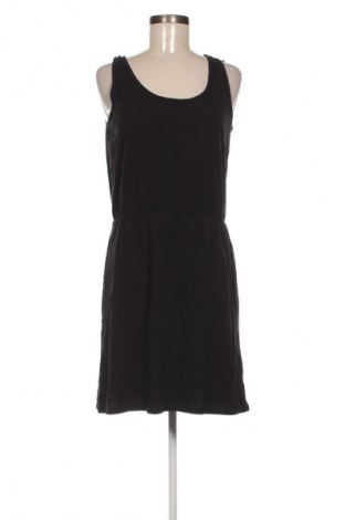 Ruha VILA, Méret L, Szín Fekete, Ár 1 999 Ft