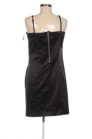 Ruha VILA, Méret L, Szín Fekete, Ár 3 398 Ft