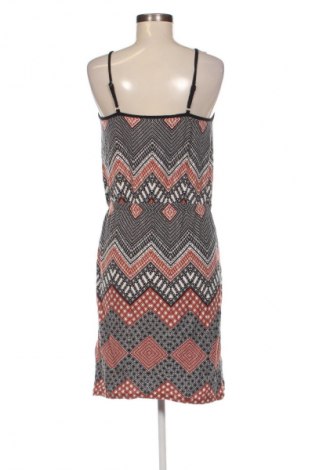 Ruha Yessica, Méret M, Szín Sokszínű, Ár 2 019 Ft